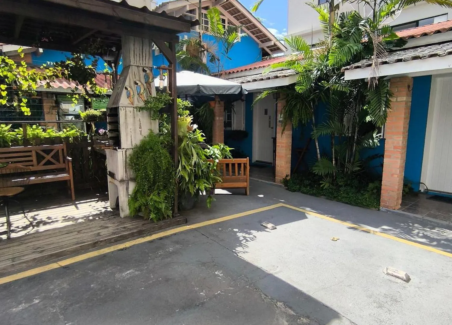 Pousadinha E Residencial Sto Antonio - Praia De Bombas/Bombinhas-Sc 0*, Bombinhas